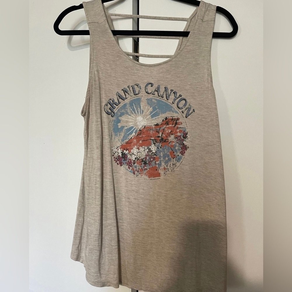 Maurice’s tank top